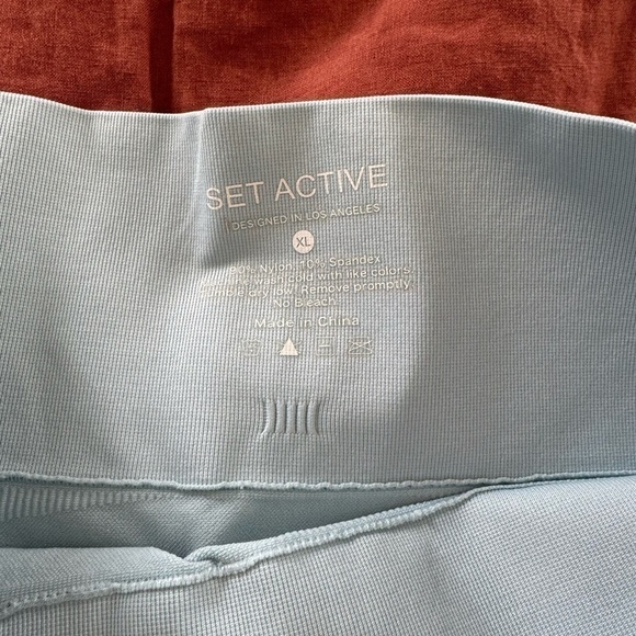 set active sculptflex biker shorts - Picture 2 of 3